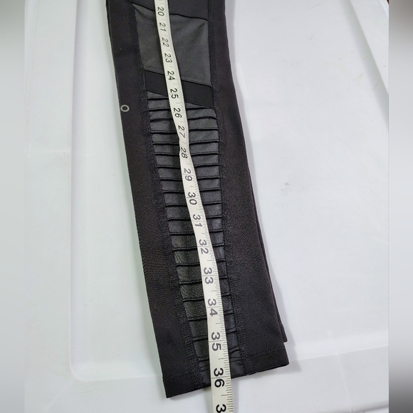 Alo yoga moto leggings high waist compression activewear black women sz XS - Picture 12 of 14